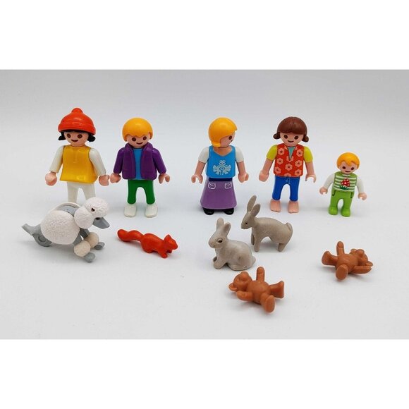 Playmobil Figures with Case some Vintage Lot of 33 - Picture 5 of 8
